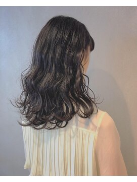 ヒカリスヘアー 吹田店 ゆるパーマ風ロング