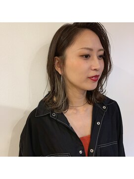 ツイギー 宮西店(TWiGGY) ふわっとレイヤーを入れて動きをプラス!