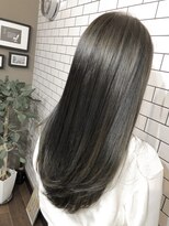 スリー(THREE)&nbsp;赤みなし！ブリーチなし！グレージュカラー♪