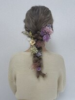 リル(lil.)&nbsp;【lil.】ゆるふわ編みおろし　ヘアアレンジ