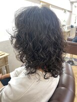 インビテーション(invitation)&nbsp;黒髪ウルフ・ハードパーマ・プードルパーマ