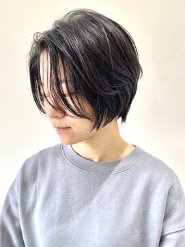 フォーク FOLK 【FOLK】透明感カラー地毛風ブラック☆前下がり小顔ショート♪