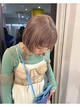 シイ(SIE) ぷつっとボブ、クリーミーベージュ