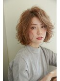 ショートヘア/ハイトーン/ベージュ/大人ガーリー/大人可愛い