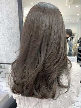 アンド(ANDO) 【本町】フォギーベージュ 艶髪　うる艶ミディ 髪質改善 ULTOWA