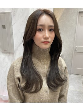 ロンド マーレ 天神大名店(Lond mare) イメチェン/チェリーブラウン/フェミニン/ダークアッシュ/束感