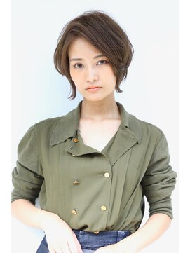 ヘアーズ ギュゼルバヤン(hair’s Guzel Bayan) 前髪なしのショート