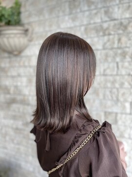 フラット 千葉(Flat.) モーブグレージュ/顔まわりレイヤーロブ【千葉】