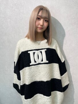 エル オオサカ 心斎橋店(L. OSAKA) フェイスフレーミング/ホワイトベージュ_E17