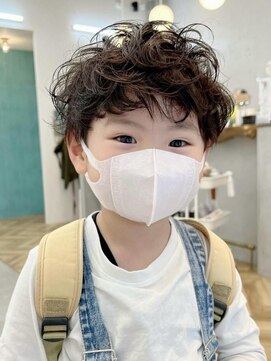 ロミー 本厚木(ROMMY.) 【キッズカット】ニュアンスデザイン☆小顔似合わせ☆オール世代