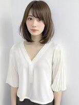 クラン 岡本(Chlan)&nbsp;ワンカールレイヤーボブ×ナチュラルアッシュブラウン