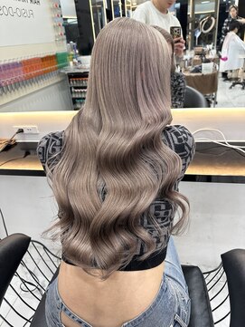 ラピス 渋谷本店(Lapis) グレージュ、シルバーグレー