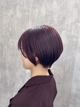 ディーボーイリタ 光の森(D-BOY Lita) ショートボブ/カシスカラー