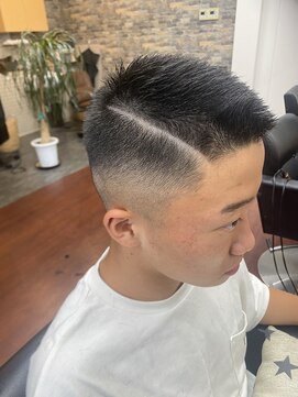 ルッカヘアガーデン 鶴ヶ島店 フェードカット