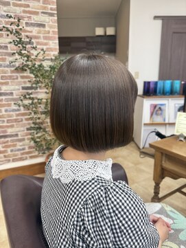 トップスタイル リッチ シンプルなのに可愛いワンレンボブ