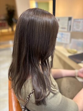 リモア(limore) ミルクティーブラウン/棚澤なつみ