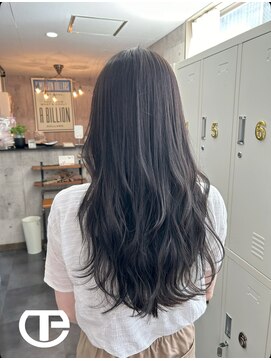 トゥーミー(to mee) ブルージュ♪【新田】