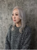 カプセル(capsule) エフェクトブリーチ ホワイトカラー♪