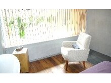 コックス(COX)の雰囲気（幅広い年代に人気のサロン/エステサロMUKUンも併設）