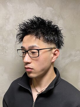 完全個室 BARBER SHOP STARS【5月中旬オープン（予定）】 ツイストパーマ メンズショート フェード