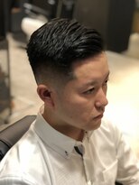 フランクスバーバー アンド ビアークラブ(FRANK'S BARBER and BEER CLUB)&nbsp;かき上げフェードカットサイドパートショート