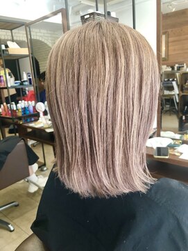 ラブリッシュ(LOVERICHE) ペールピンクカラー♪水素トリートメントで艶髪【延山styling】