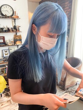 アンドスタイル(&style) 【大名店　中山】ペールブルー　水色　ブリーチカラー