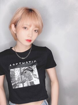 イーラ(era) 《era》丸みショート　シースルー前髪　透明感　みわ
