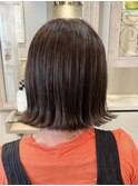 切りっぱなしショートボブ ダークアッシュ