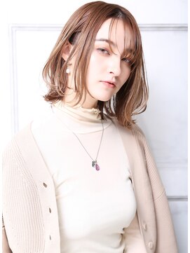 クラッチ 博多(CLUTCH) 大人可愛い小顔美髪ツヤ髪ミディアムベージュアースカラーA3