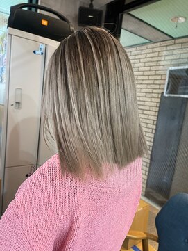 ラフ(LAFF) #バレイヤージュ#グレージュカラー#ボブウルフ#ココアベージュ