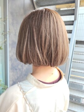 シャロン(SHARON) 【SHARON原宿】ミルクティーカラー×ふんわりボブ