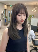 オリーブベージュ レイヤーカット アッシュオリーブ