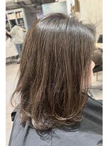 ヘア ジュレ ドゥ(hair jurer deux)&nbsp;【ヘアジュレドゥ 松田】赤みを出さない白髪ぼかし