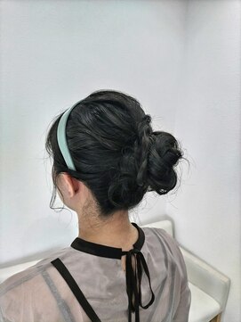 ヘアーズアビリティー(HAIR'S ability) カチューシャアレンジ