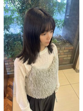 ファーレンピュアスウィート(fahren-pure-suite) フェイスレイヤー＋切りっぱなしボブ