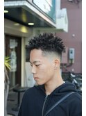 ショートアフロ