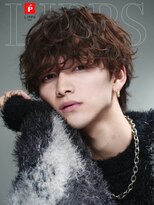 リップス 天神(LIPPS)&nbsp;黒髪メンズ波巻きツイストスパイラルツーブロックマッシュウルフ