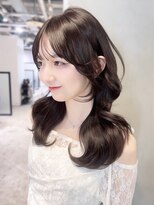 アルバム 池袋(ALBUM)&nbsp;ロング暗めカラー韓国ヘア顔周りレイヤー_F50790