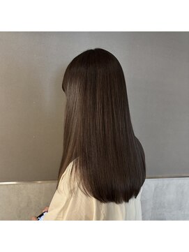 クララ ジャパン カメイド(CLALA JAPAN Kameido) 透明感のあるチョコレートブラウン