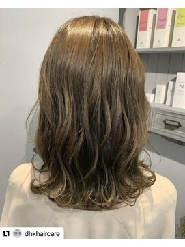 ヘア ケア ディエイチケー(HAIR CARE DHK) ニュアンスウエーブ＋ベージュカラー