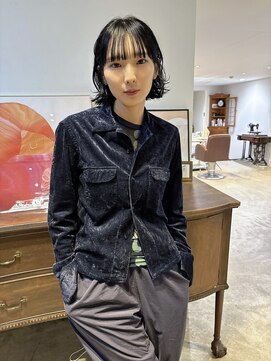 ヘアーアイストゥーレ(HAIR ICI TRE) ボブ　レイヤー　ぷつっとボブ　ボブパーマ　ブルーブラック