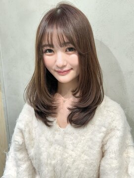 ナナローネス(nana loness) レイヤーカット　ロングレイヤー　韓国レイヤー　ベージュカラー