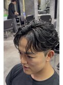 センターパートコンマバング