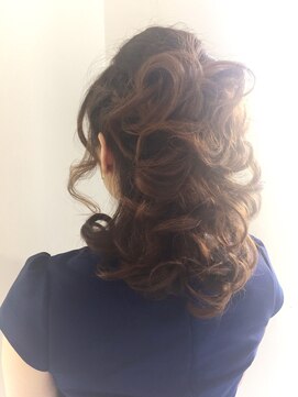 レンガヤシンジインターナショナル(RENGAYA SHINJI INTERNATIONAL) 飾りいらず♪くしゅくしゅハーフアップ