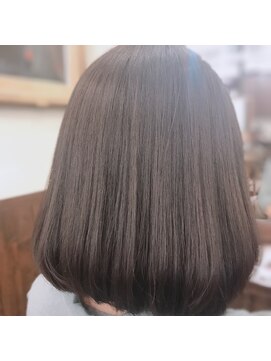 シェリー(Cherie) ツヤツヤツヤボブ [Cherie 藤沢]