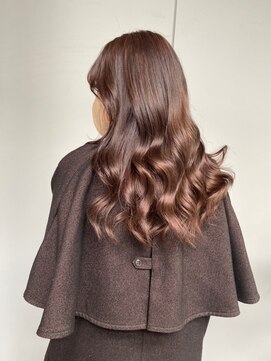 モルニ(MORNI) 髪質改善トリートメント_マロンベージュ Aラインボブ かきあげ