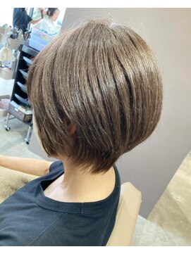 ブローチェ マカナ(BROCHE makana) 後ろ姿も素敵ショート