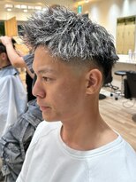 ルースト 渋谷店(ROOST)&nbsp;縦落ちツイスト×ホワイトハイライト