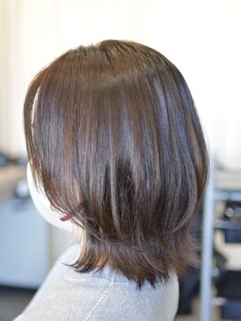 スイ(Sui) 大人かわいいレイヤーボブ